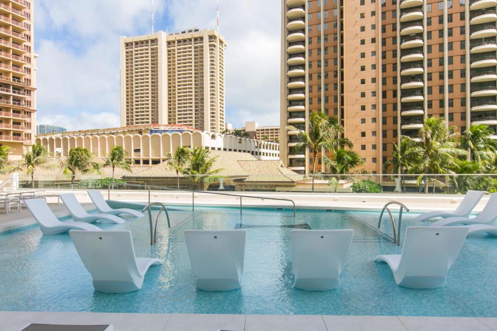 Ilikai Tower 409 City View 2BR image 17
